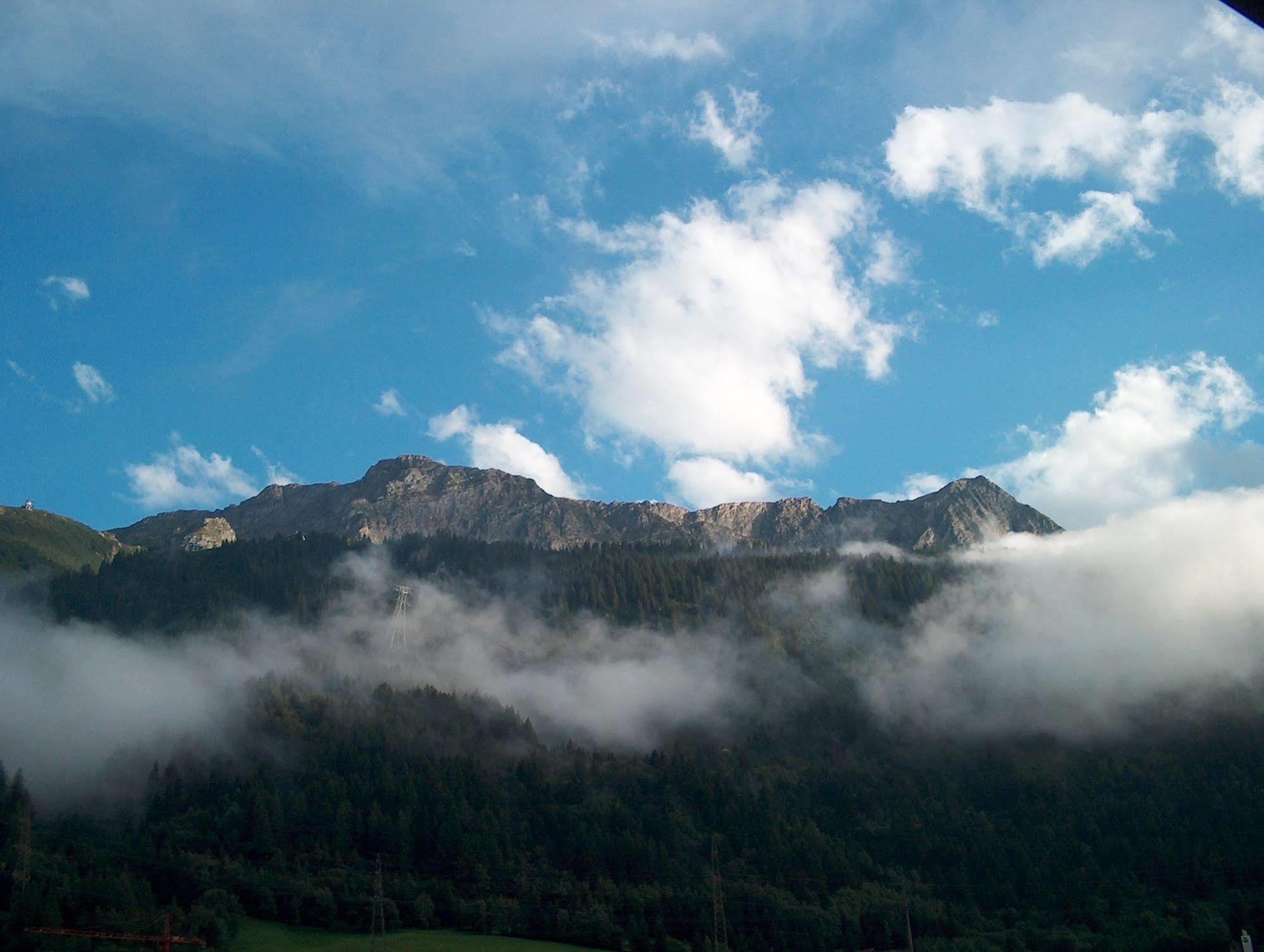 Hotel & Restaurant Forni Airolo Luaran gambar